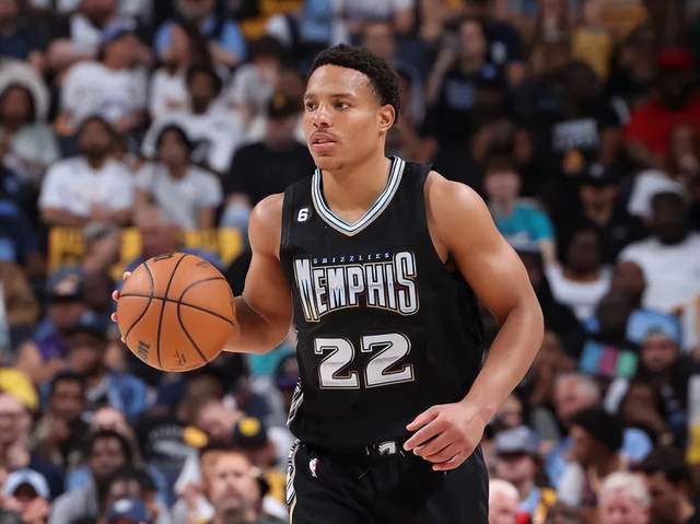 布冯：皮奥是今年意大利足球的亮点，他的特点有点像托尼（布冯：皮奥成今年意大利足坛亮点，风格颇似托尼）