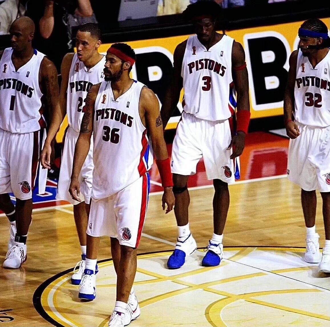 亚冠精英：布里兰VS江原FC，最新内幕比分分析（亚冠焦点战：布里兰对决江原FC，最新比分预测与解析）