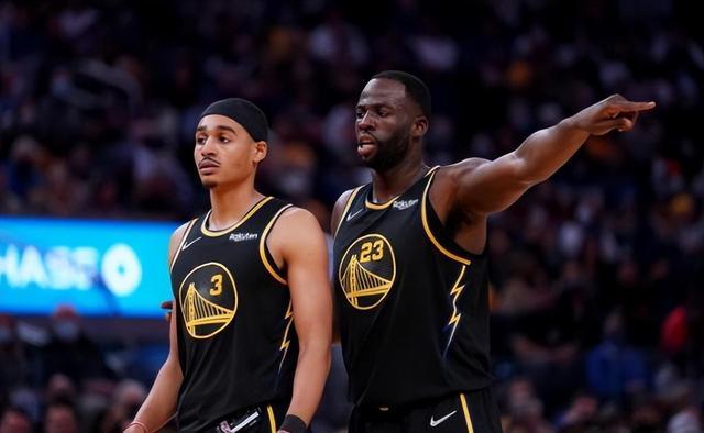 西海岸本赛季有5粒高位转换后的进球，仅次于泰山和国安（西海岸本赛季通过高位转换攻入5球，仅落后泰山与国安）